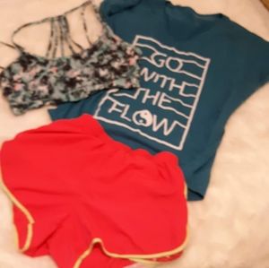 North Face tshirt -L-